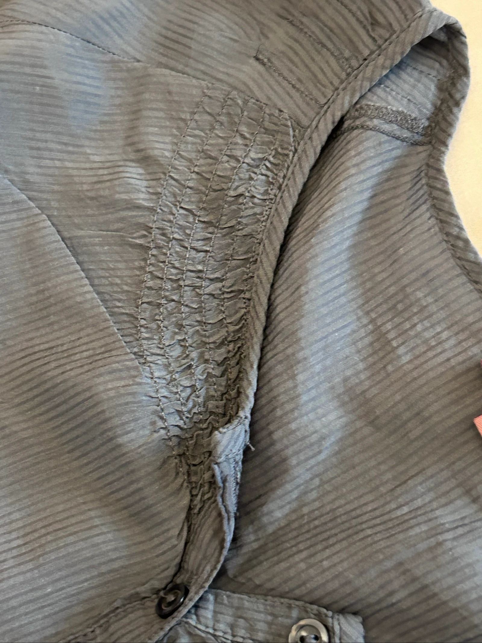 Chemisier à manches longues Trucco à petits rayures tons bleus taille 44 – photo 8